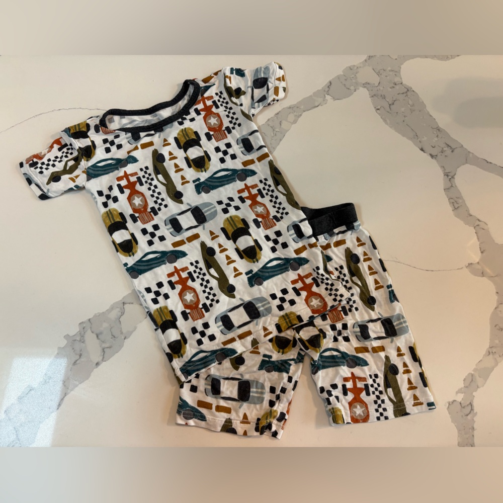 Little Sleepies Fast Lane Shirt Sleeve PJ Set: 5/6